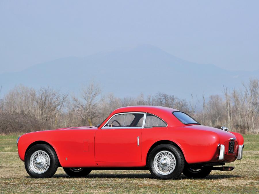  Siata Daina 1400 Coupe 1952 года  (фото 2 из 10)